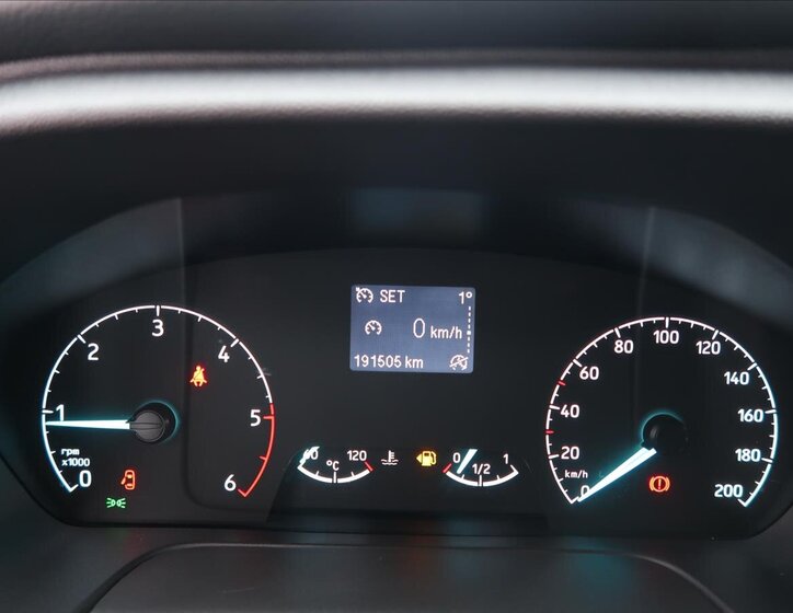 Ford Tourneo Custom MPV 2,0 l 96 kw