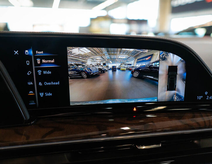 Cadillac Escalade SUV / Terénní 6,2 l 313 kw