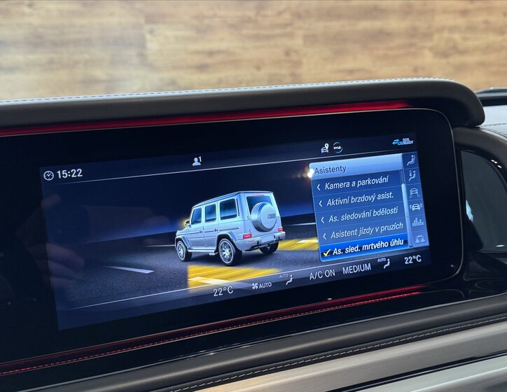 Mercedes-Benz Třídy G SUV / Terénní 4,0 l 430 kw