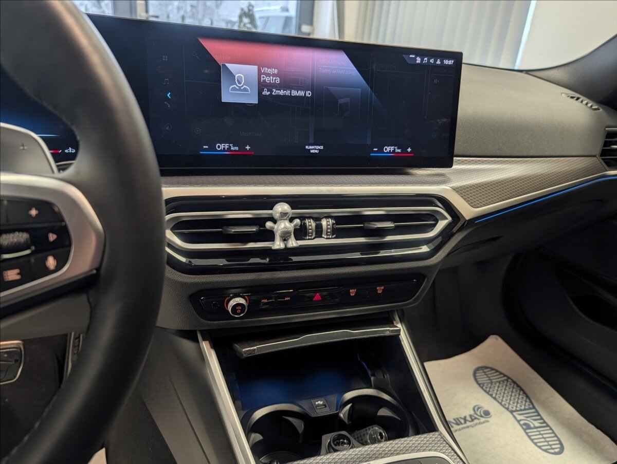 BMW Řada 3 Sedan 2,0 l 135 kw