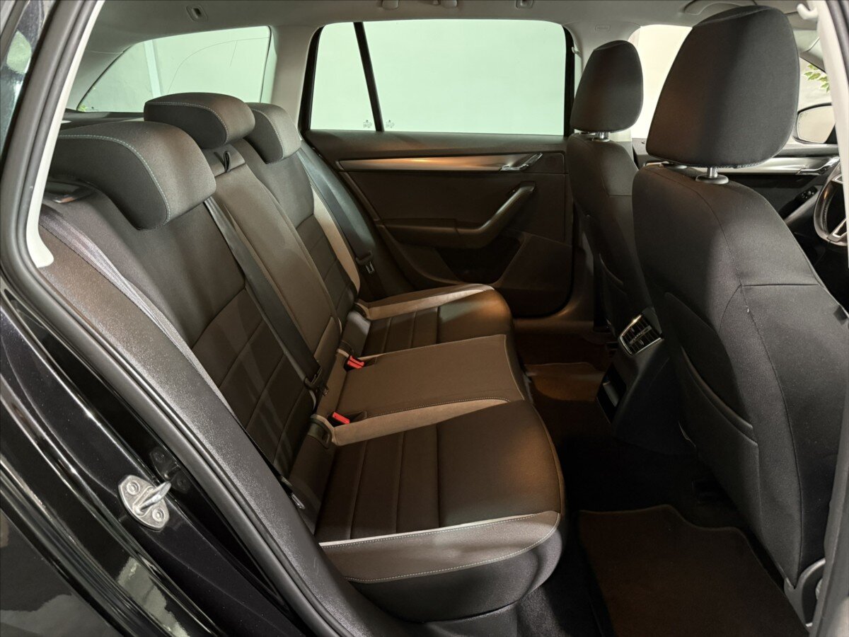 Škoda Octavia Kombi 2,0 l 110 kw