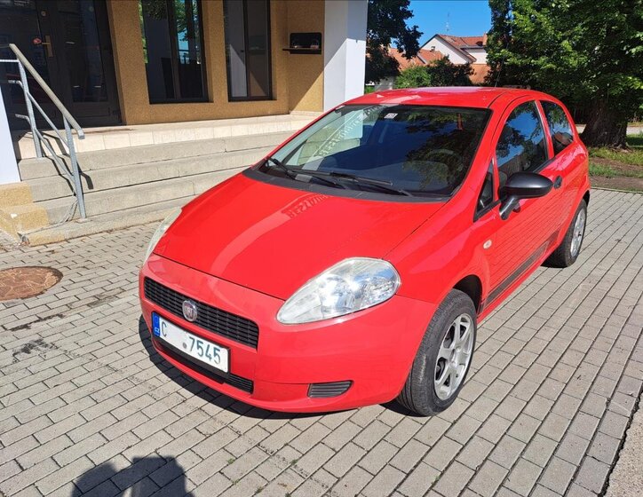 Fiat Grande Punto Kombi 1,2 l 51 kw