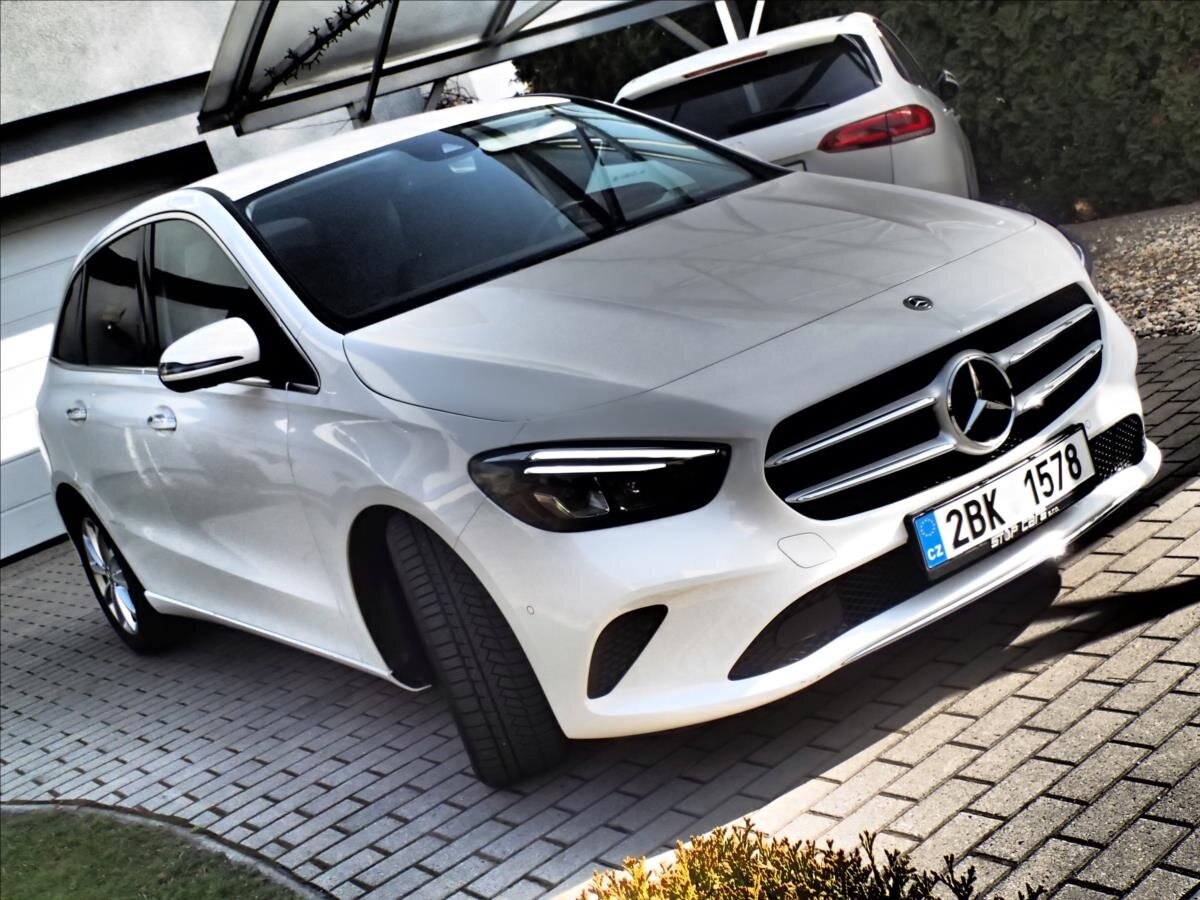 Mercedes-Benz Třídy B Kombi 1,3 l 100 kw