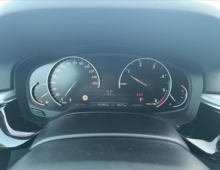 BMW Řada 5 Kombi 2,0 l 140 kw