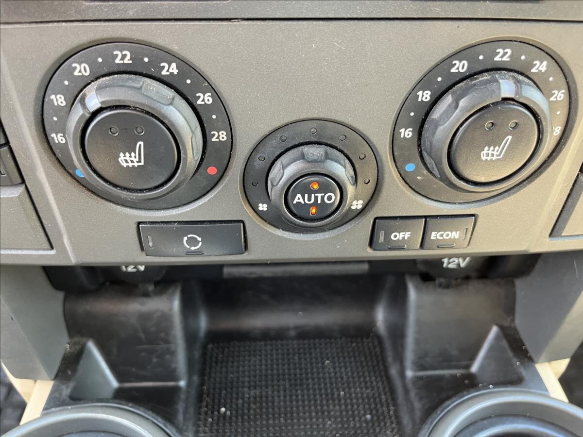 Land Rover Discovery SUV 2,7 l 140 kw