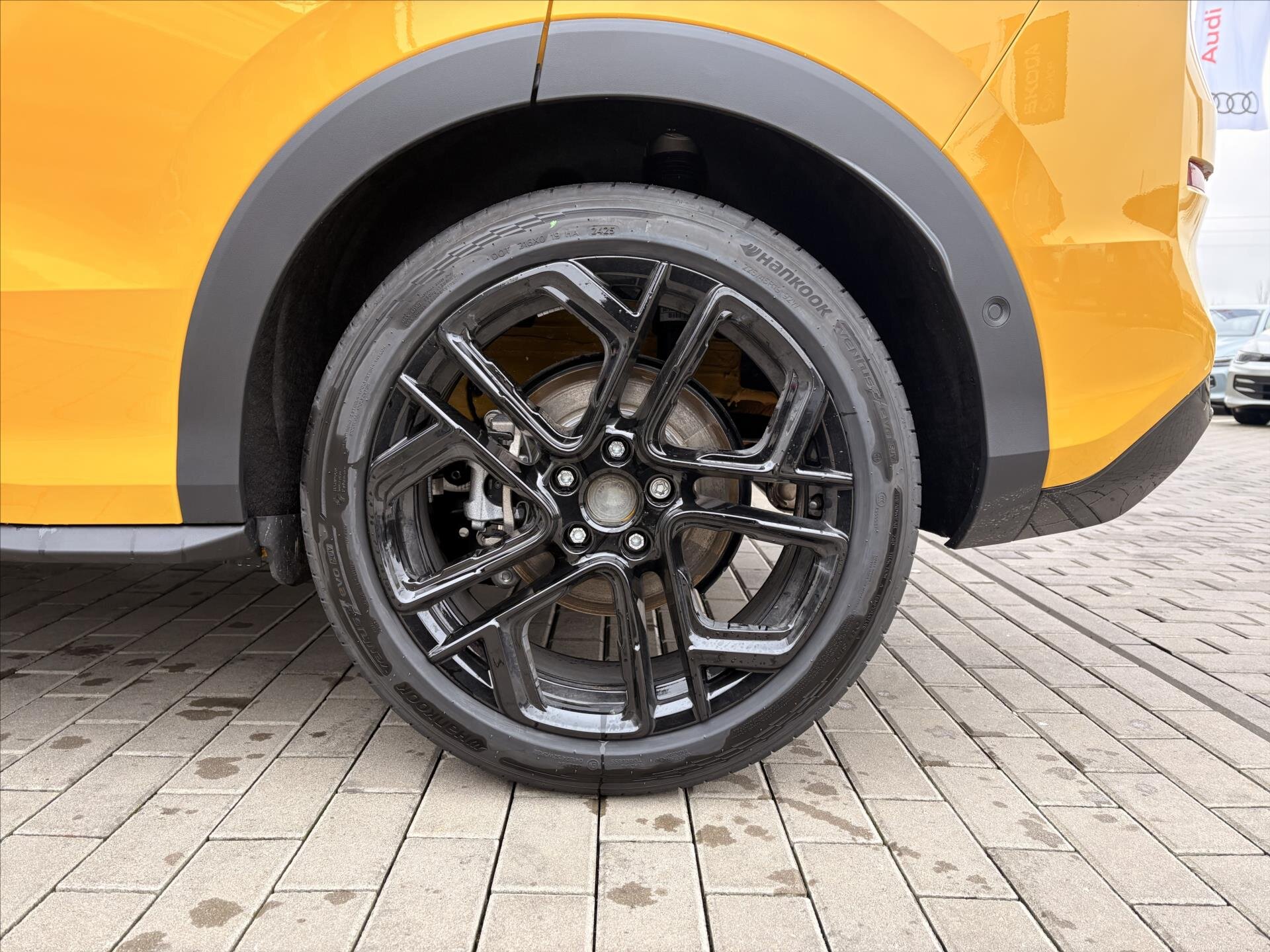 Volkswagen T-Roc SUV / Terénní 1,5 l 110 kw