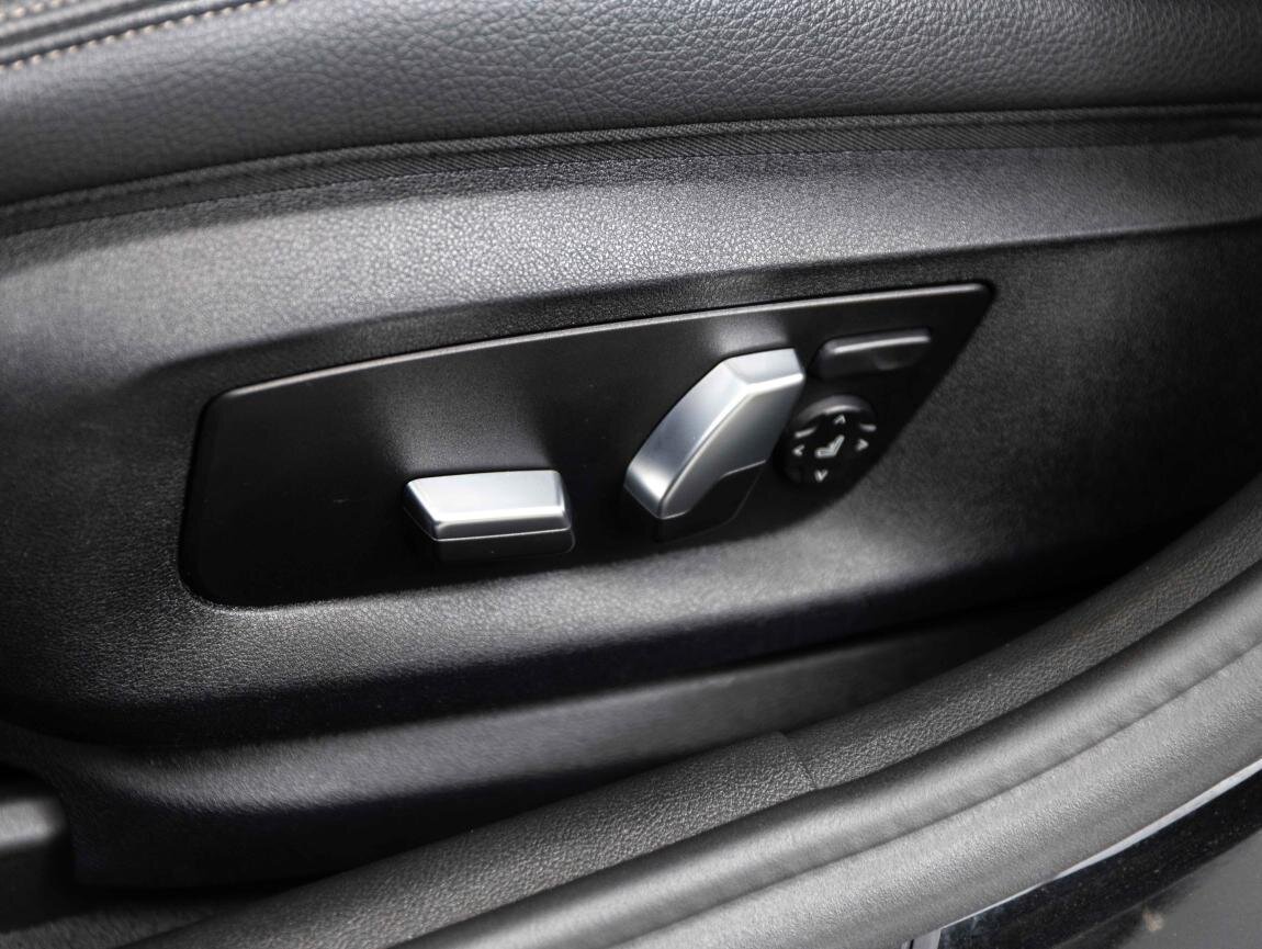 BMW Řada 5 Sedan / Limuzína 3,0 l 250 kw