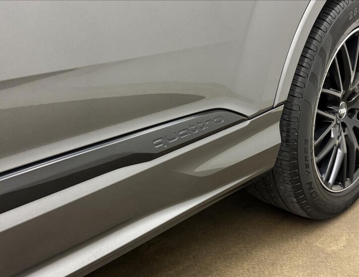 Audi Q7 SUV 3,0 l 210 kw