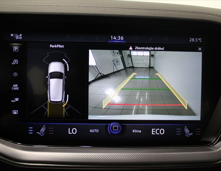 Volkswagen Touareg 10