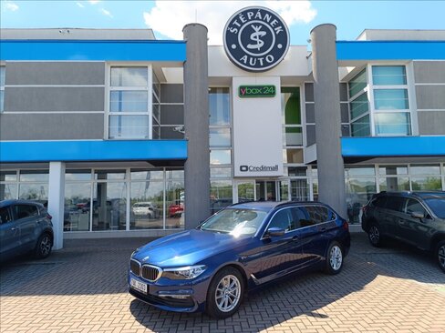 BMW Řada 5 Kombi 2,0 l 140 kw