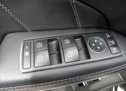 Mercedes-Benz GL SUV 4,7 l 320 kw