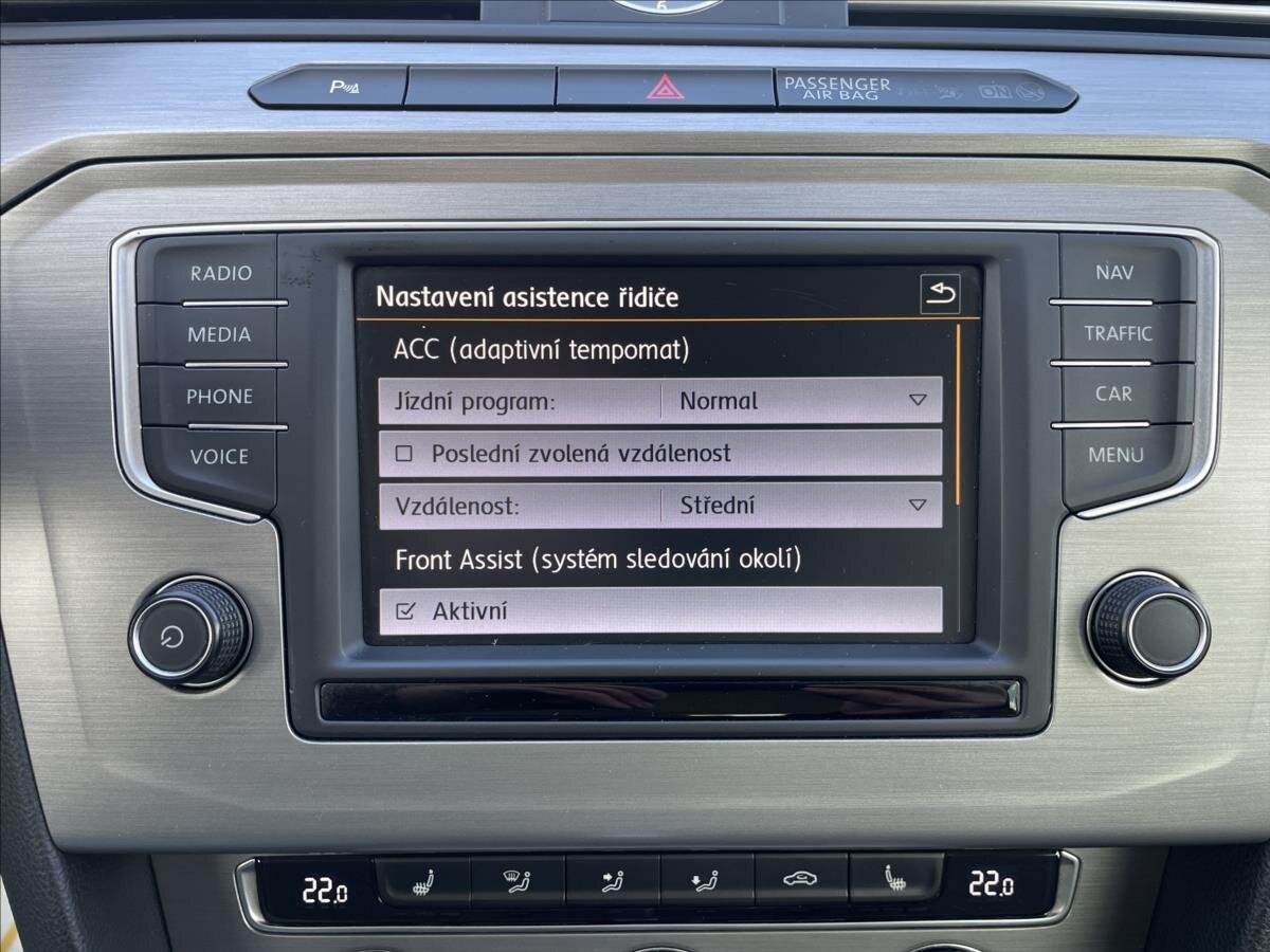 Volkswagen Passat Kombi 2,0 l 110 kw