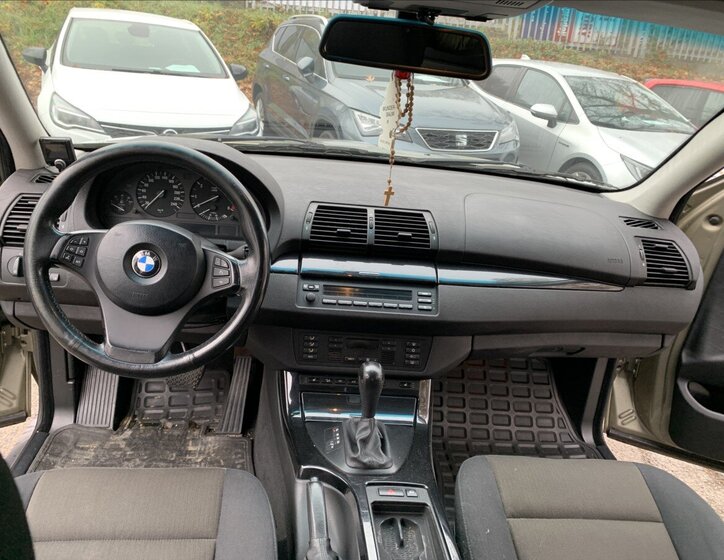 BMW X5 11