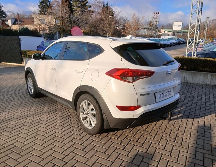 Hyundai Tucson 4