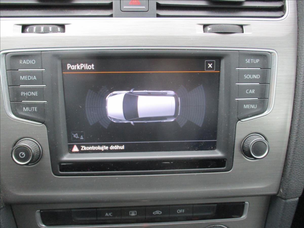 Volkswagen Golf Hatchback 1,4 l 81 kw