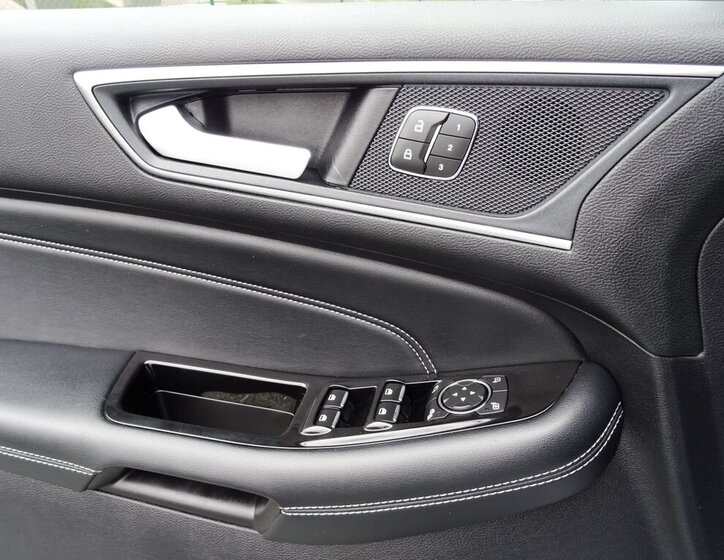 Ford Edge SUV / Terénní 2,0 l 175 kw