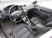Škoda Octavia Sedan / Limuzína 1,6 l 85 kw