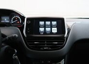 Peugeot 208 Hatchback 1,2 l 81 kw