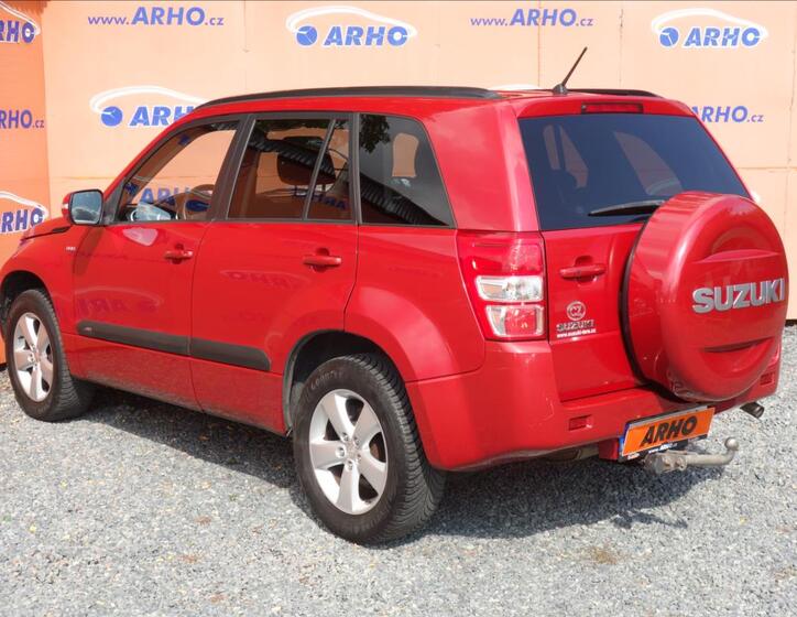 Suzuki Grand Vitara 5