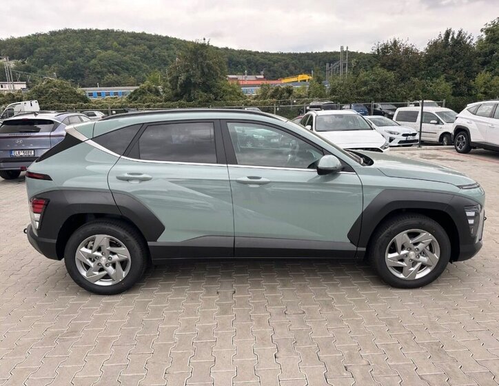Hyundai Kona 3