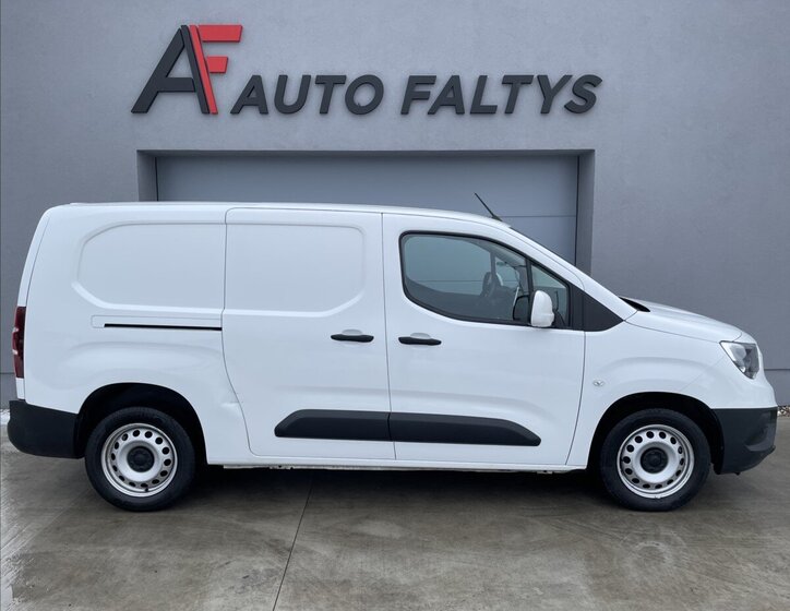 Opel Combo Skříň 1,5 l 96 kw