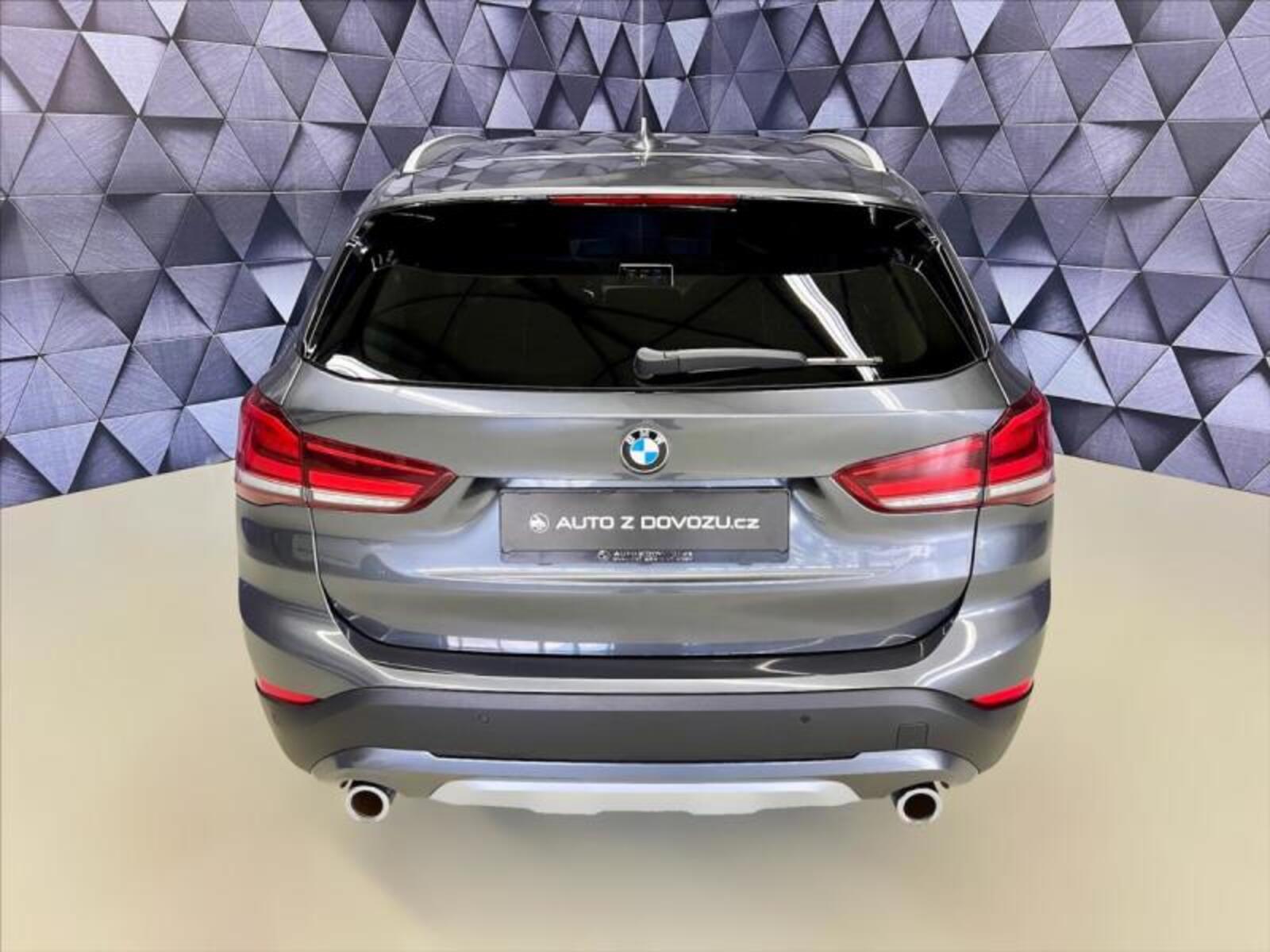 BMW X1 6