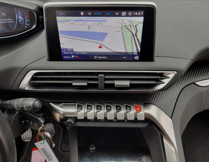 Peugeot 3008 SUV 1,5 l 96 kw