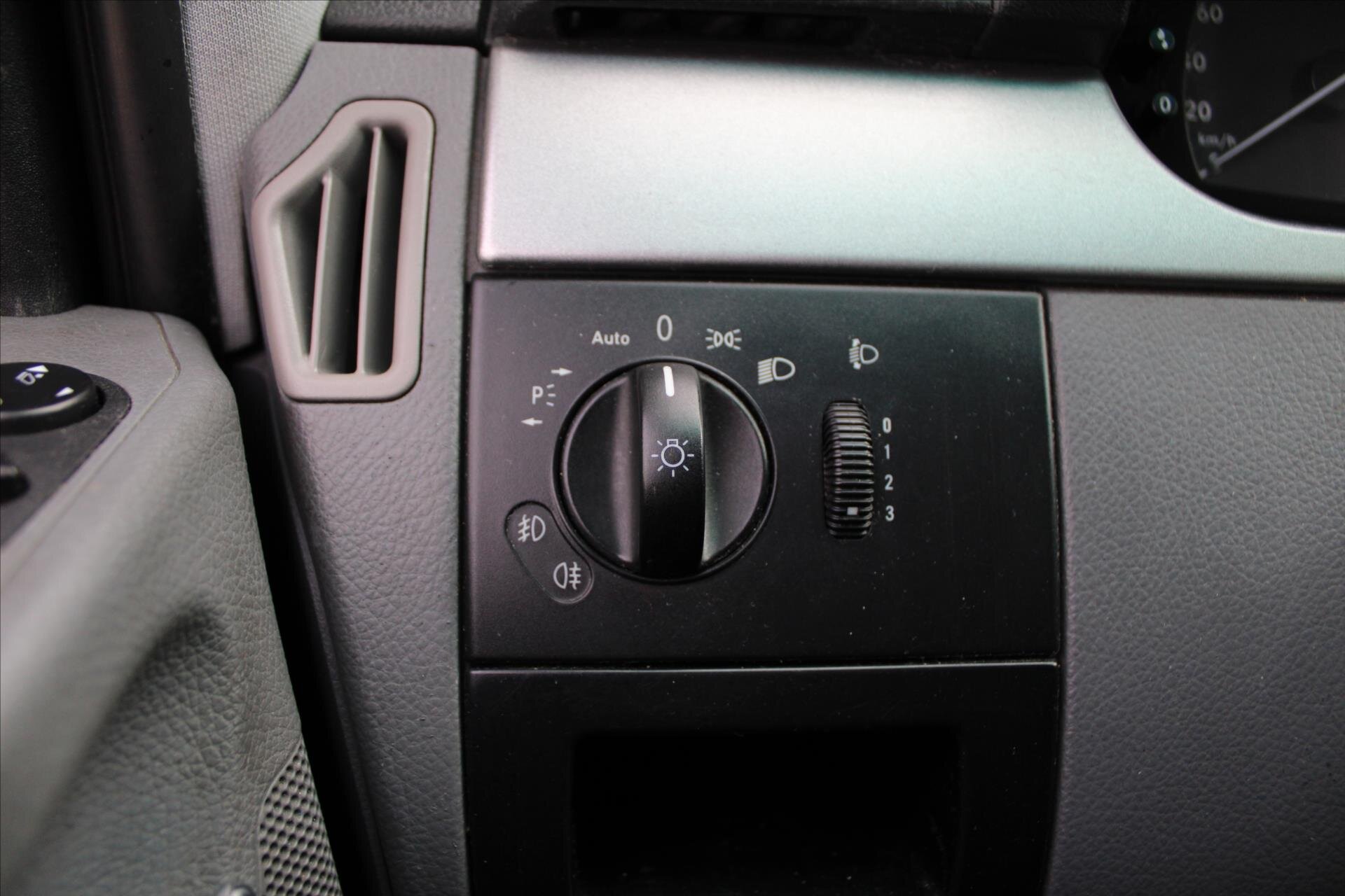 Mercedes-Benz Viano Kombi 2,1 l 110 kw