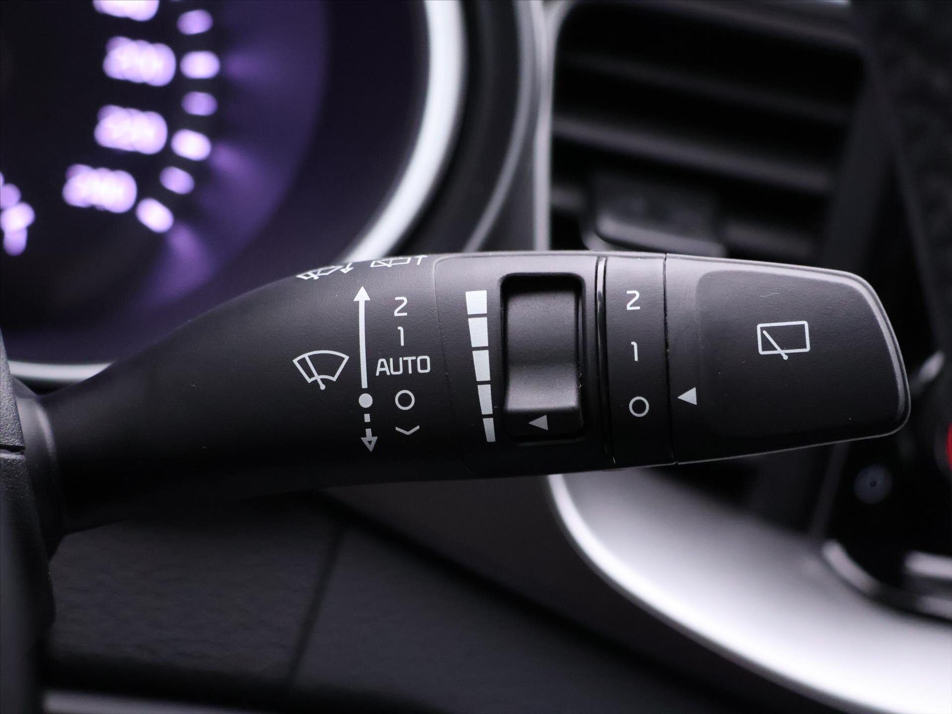 KIA Ceed Hatchback 998,0 74 kw