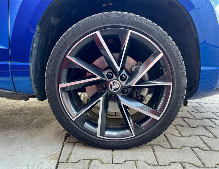 Škoda Karoq SUV / Terénní 2,0 l 140 kw