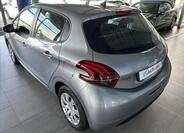 Peugeot 208 4
