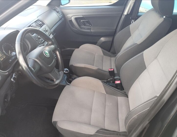 Škoda Roomster MPV 1,2 l 63 kw