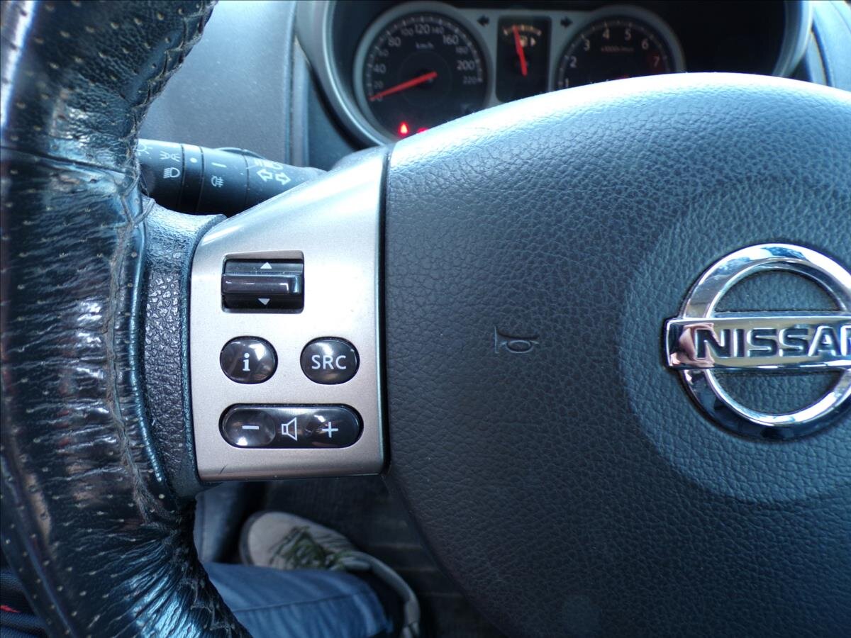 Nissan Note Kombi 1,4 l 65 kw