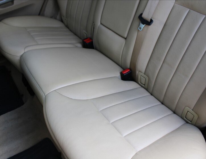 Mercedes-Benz Třídy M SUV / Terénní 3,0 l 165 kw