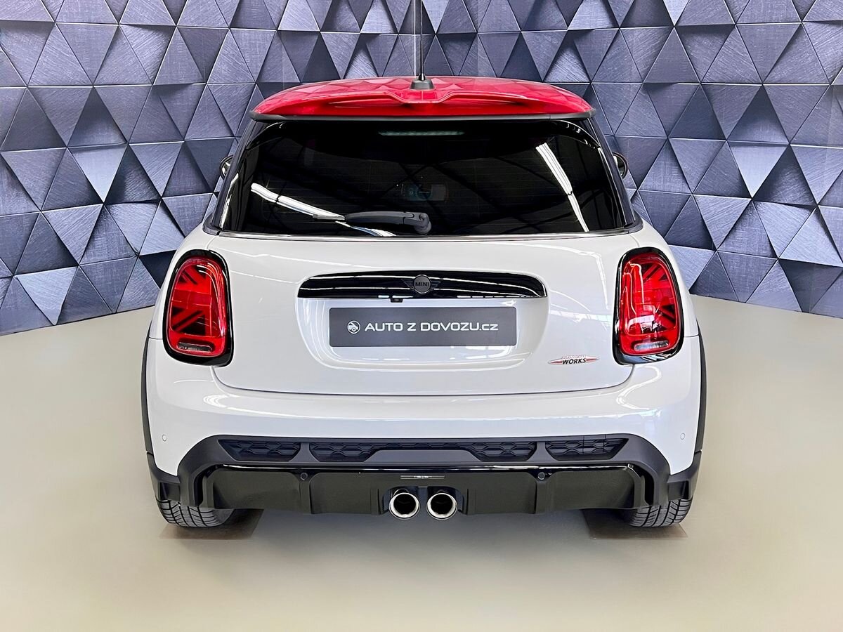Mini Cooper Hatchback 2,0 l 170 kw