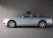Bentley Continental GTC Kabriolet 4,0 l 373 kw
