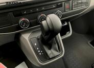 Volkswagen Caravelle 19