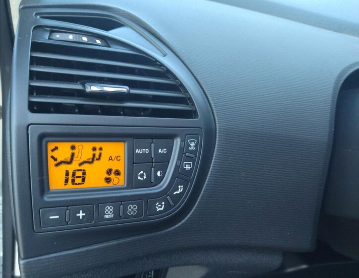 Citroën C4 Picasso Kombi 1,6 l 80 kw