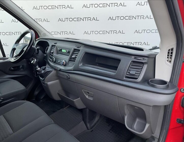 Ford Transit 16