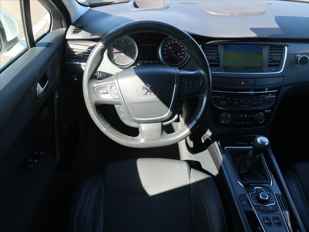 Peugeot 508 Kombi 2,0 l 120 kw