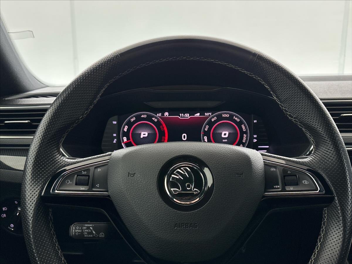 Škoda Superb Liftback 2,0 l 140 kw