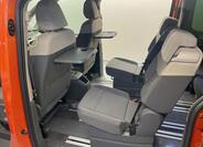 Volkswagen Multivan 18