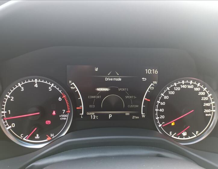 Toyota Land Cruiser 31