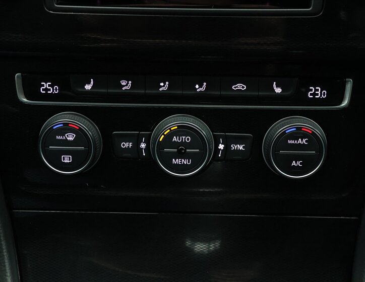 Volkswagen Golf Kombi 2,0 l 135 kw