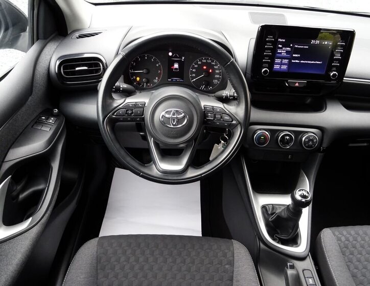 Toyota Yaris Hatchback 998,0 53 kw