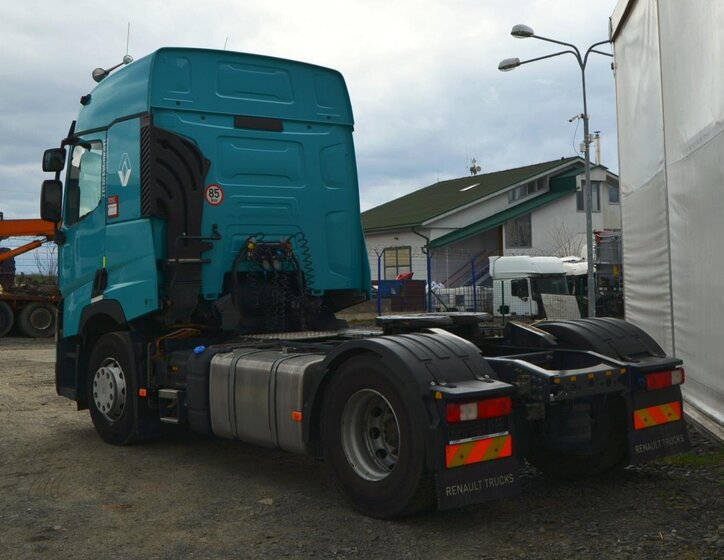 Renault Ostatní Ostatní 10,8 l 345 kw