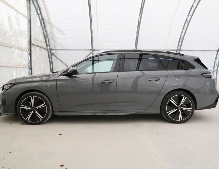 Peugeot 308 Kombi 1,2 l 96 kw