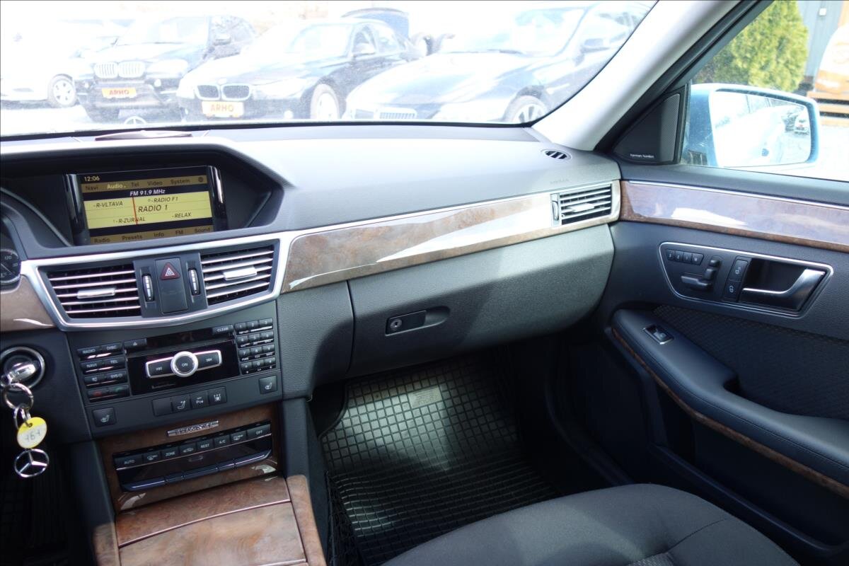 Mercedes-Benz Třídy E Kombi 3,0 l 195 kw