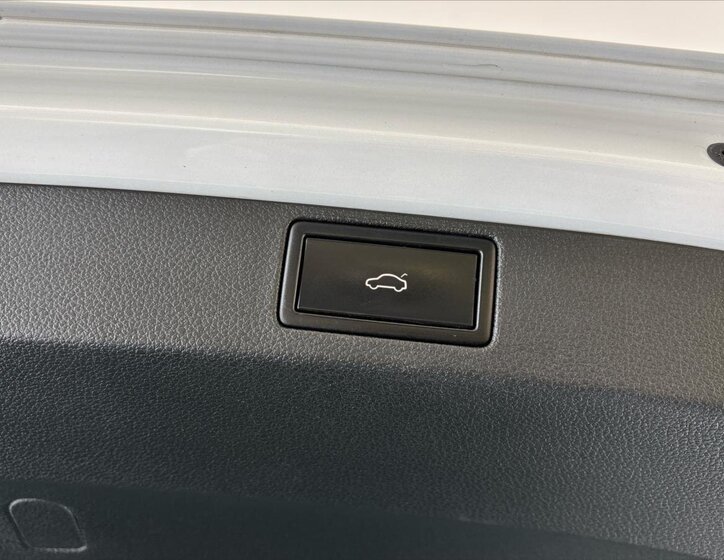 Škoda Scala Hatchback 1,6 l 85 kw