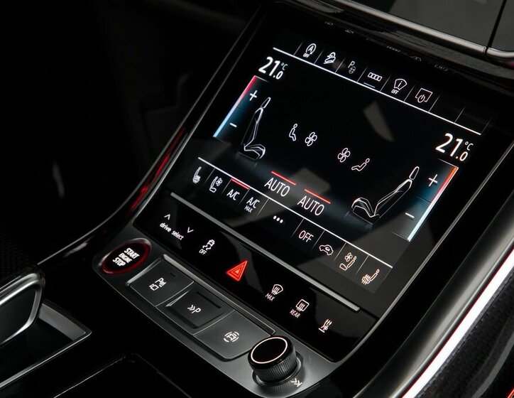 Audi SQ8 SUV 4,0 l 373 kw